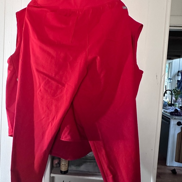 Figs - Red - Zamora™ & Rafaela™ Scrub Set - Picture 2 of 7